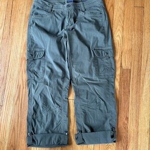 Kuhl Women's Straight Leg Cargo Pants in Olive Green